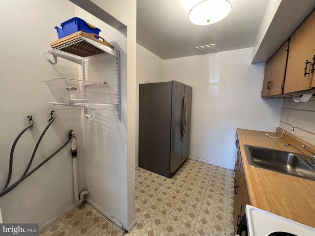 808 MIDDLETON PL, West Norriton, PA 19403