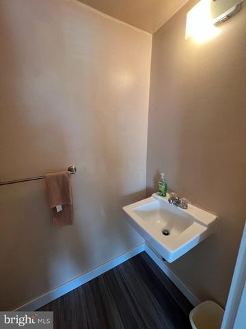 808 MIDDLETON PL, West Norriton, PA 19403