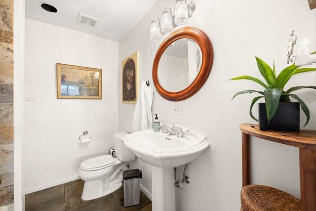 74681 Peppertree Drive, Palm Desert, CA 92260