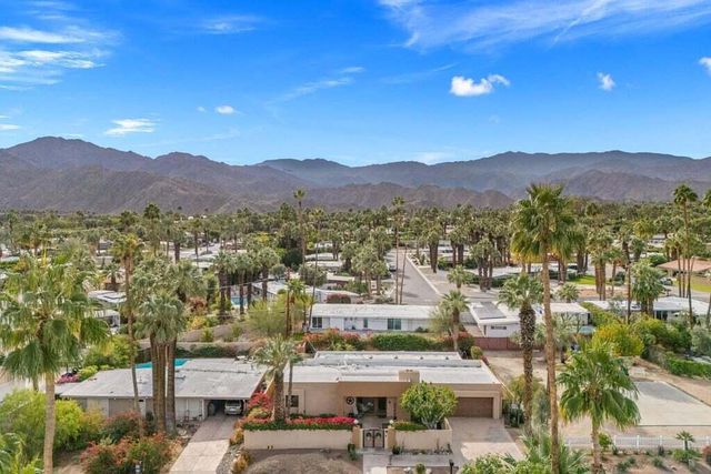 74681 Peppertree Drive, Palm Desert, CA 92260