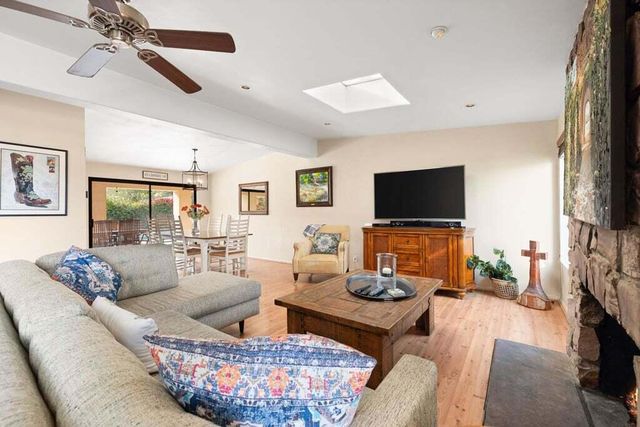 74681 Peppertree Drive, Palm Desert, CA 92260