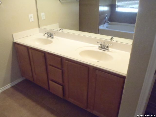 1938 Spotted Owl, New Braunfels, TX 78130