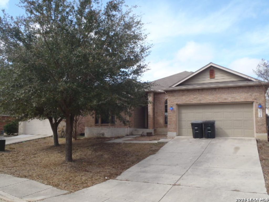 1938 Spotted Owl, New Braunfels, TX 78130