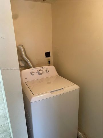 3252 Foxcroft Rd 206, Miramar, FL 33025