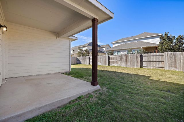 913 Centerra Hills CIR, Round Rock, TX 78665
