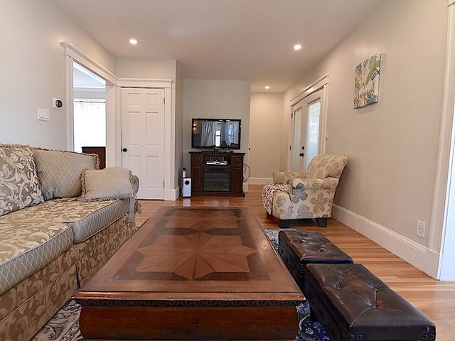 120 Broadway 120, Arlington, MA 02474