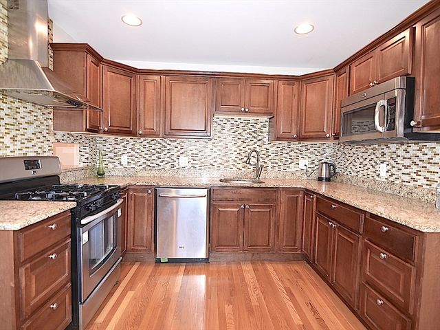 120 Broadway 120, Arlington, MA 02474