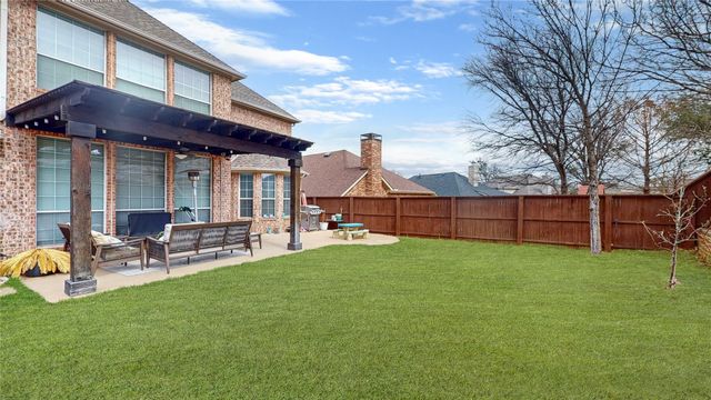 1051 Metalmark Court, Lantana, TX 76226