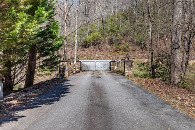 Lots 12+ Tusquittee Crossing, Hayesville, NC 28904