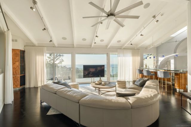 1705 Valdes Dr, La Jolla, CA 92037