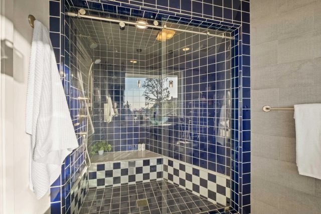 1705 Valdes Dr, La Jolla, CA 92037