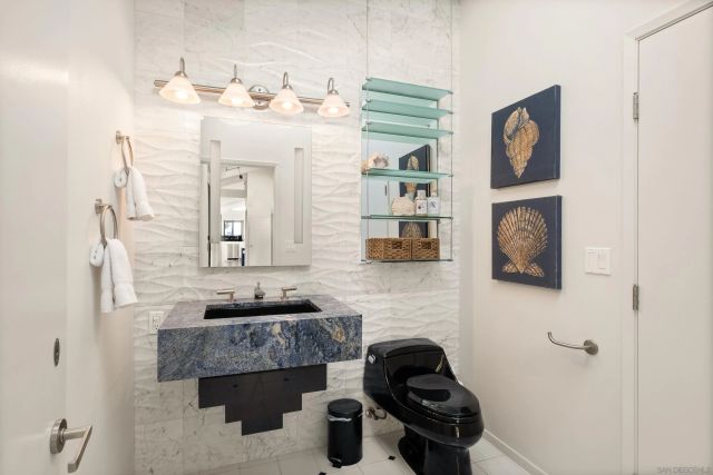 1705 Valdes Dr, La Jolla, CA 92037