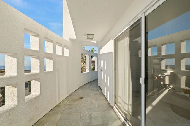 1705 Valdes Dr, La Jolla, CA 92037