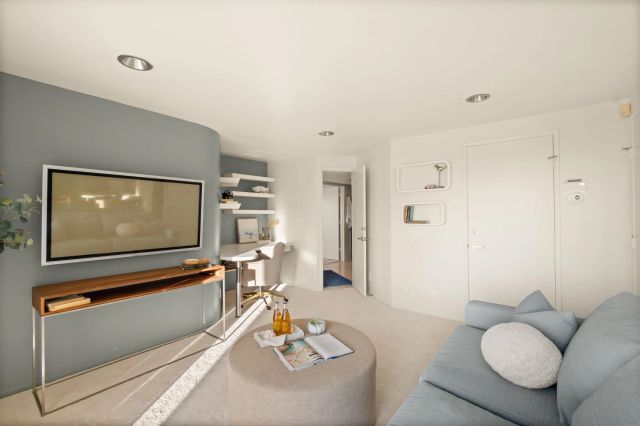 1705 Valdes Dr, La Jolla, CA 92037