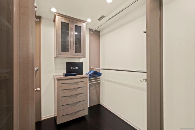 1705 Valdes Dr, La Jolla, CA 92037