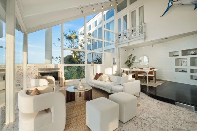 1705 Valdes Dr, La Jolla, CA 92037