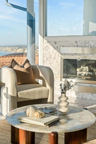 1705 Valdes Dr, La Jolla, CA 92037