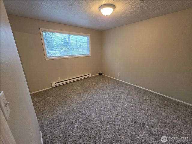 3293 Olive Way, Longview, WA 98632