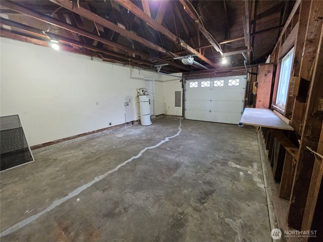 3293 Olive Way, Longview, WA 98632