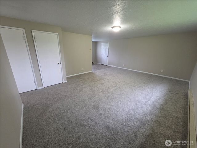 3293 Olive Way, Longview, WA 98632