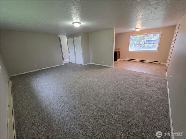 3293 Olive Way, Longview, WA 98632