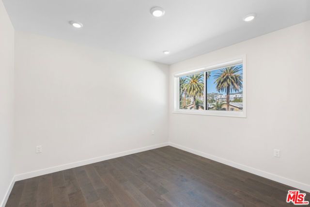 849 N Alta Vista Boulevard 1, Los Angeles, CA 90046