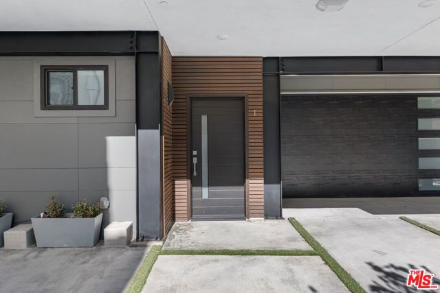 849 N Alta Vista Boulevard 1, Los Angeles, CA 90046