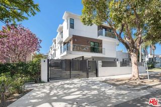 849 N Alta Vista Boulevard 1, Los Angeles, CA 90046