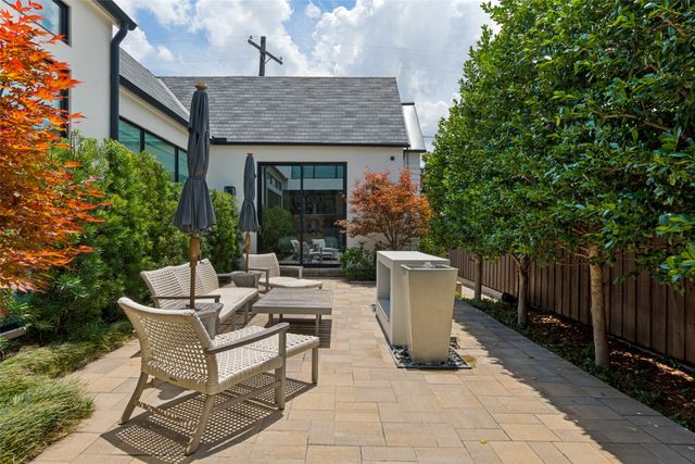 5018 Elsby Avenue, Dallas, TX 75209