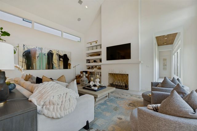 5018 Elsby Avenue, Dallas, TX 75209