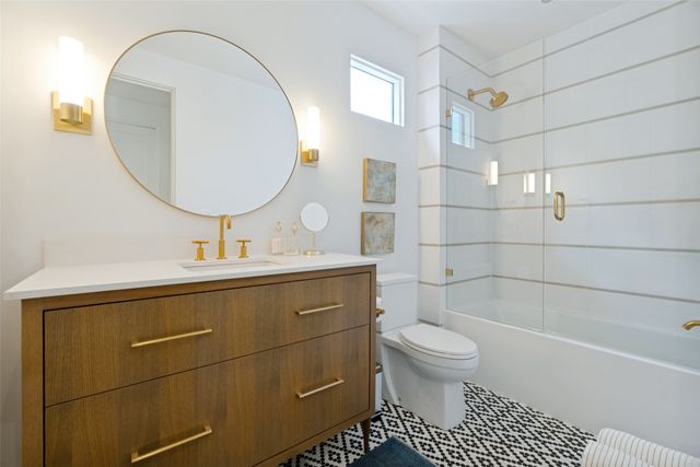 5018 Elsby Avenue, Dallas, TX 75209