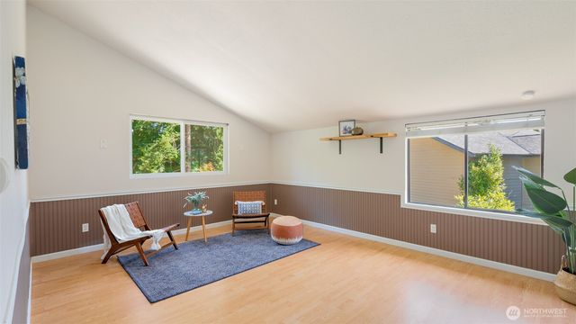 2130 NE Edwin Court, Poulsbo, WA 98370