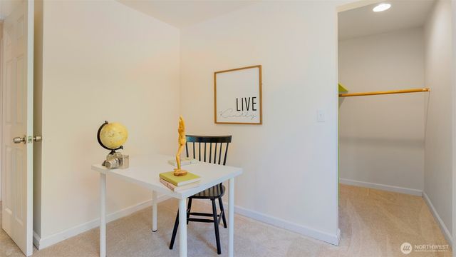 2130 NE Edwin Court, Poulsbo, WA 98370