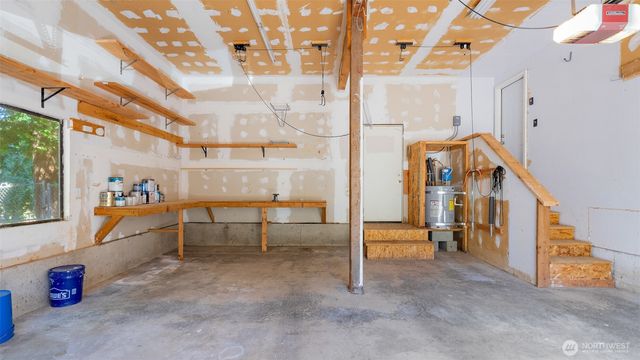 2130 NE Edwin Court, Poulsbo, WA 98370