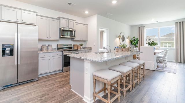 3406 Hawthorn Way, Paragould, AR 72450