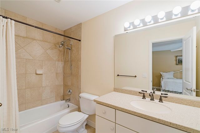 2501 Fairwood Court, Beachwood, OH 44122