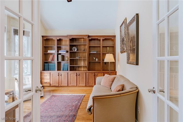 2501 Fairwood Court, Beachwood, OH 44122