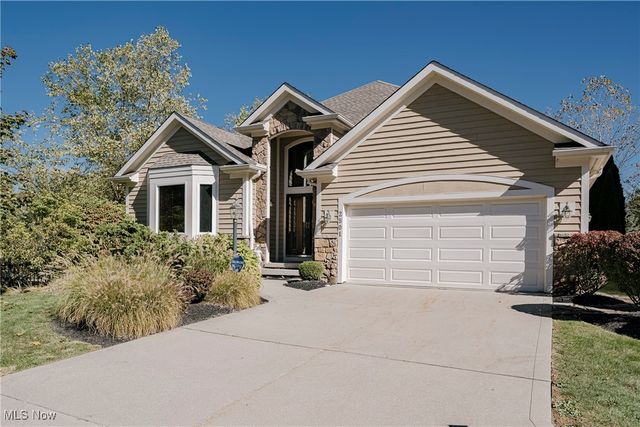 2501 Fairwood Court, Beachwood, OH 44122