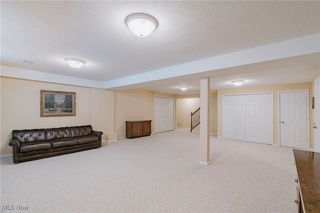 2501 Fairwood Court, Beachwood, OH 44122