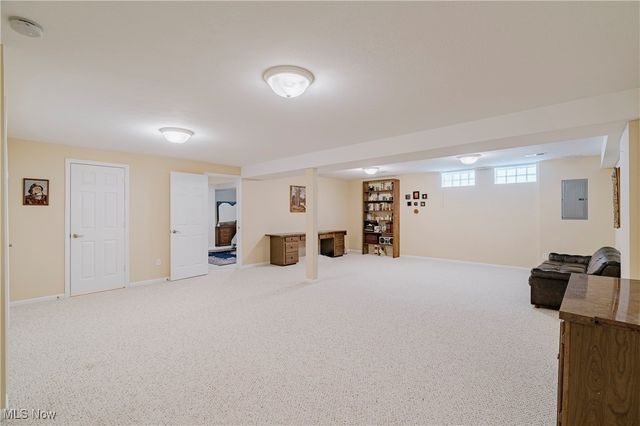 2501 Fairwood Court, Beachwood, OH 44122