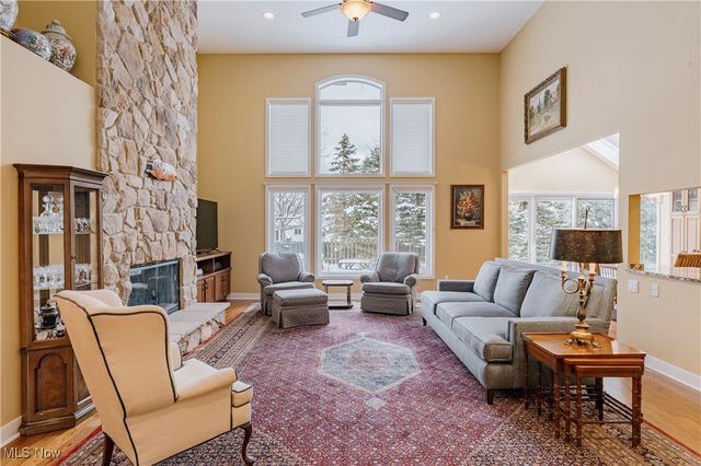 2501 Fairwood Court, Beachwood, OH 44122