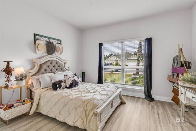 3905 Mercury Circle, Gulf Shores, AL 36542