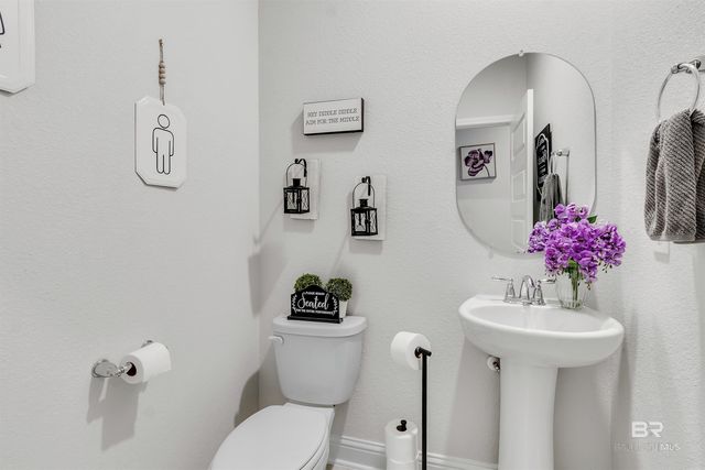 3905 Mercury Circle, Gulf Shores, AL 36542