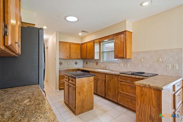 2422 Smith Bluff Road, Salado, TX 76571