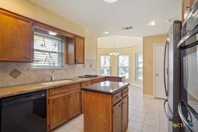 2422 Smith Bluff Road, Salado, TX 76571