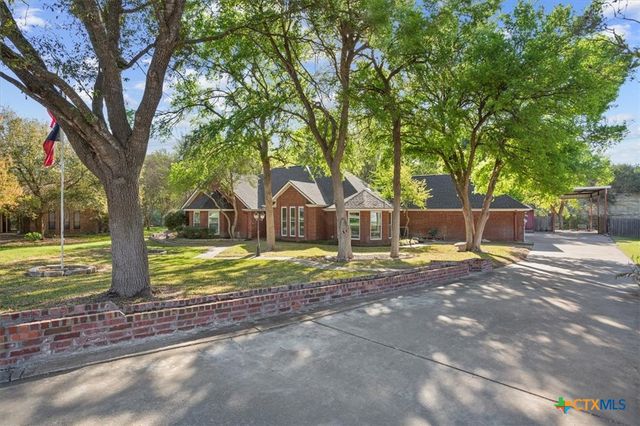 2422 Smith Bluff Road, Salado, TX 76571