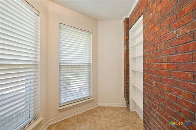 2422 Smith Bluff Road, Salado, TX 76571