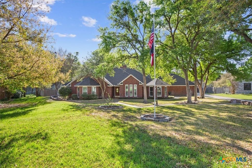 2422 Smith Bluff Road, Salado, TX 76571