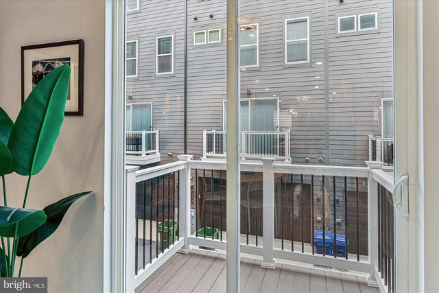 112 GLASS LN, Baltimore, MD 21230