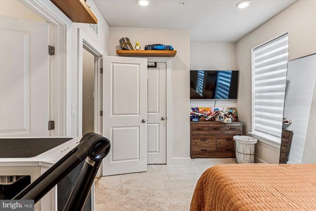 112 GLASS LN, Baltimore, MD 21230